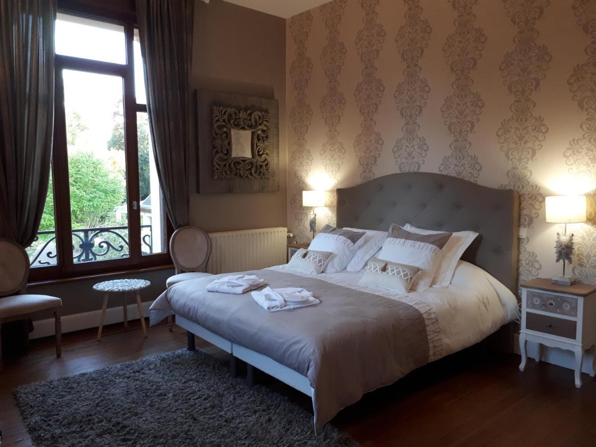 Le Manoir De La Mantille Caudry ภายนอก รูปภาพ